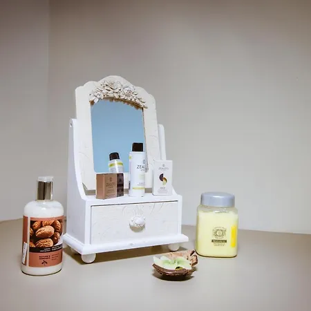 Konmari Boutique *
